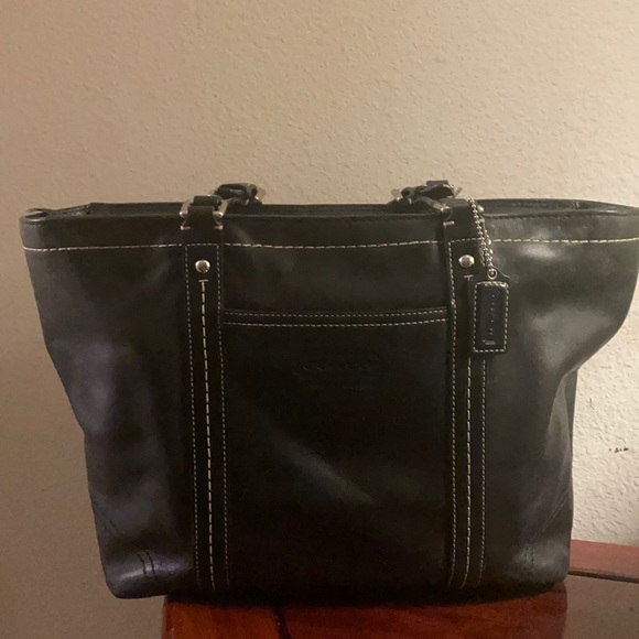 Coach Black Leather Tote Bag - Picture 1 of 8